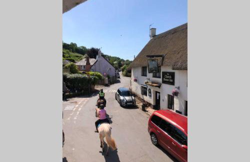 Cornerside, a character apartment in Stokeinteignhead, South Devon - Foto 18