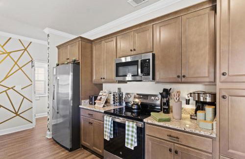 13 mins to Downtown & Stadium - Game Room - Game Day - Foto 13