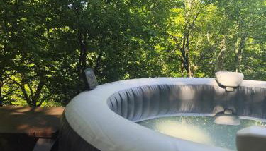 UNDER THE GREEN ROOF - Foto 5