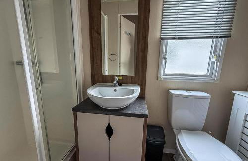 Caravan With Large Decking At Coopers Beach Holiday Park Ref 49012Sv - Foto 18