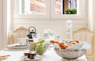 Luxury and Exclusive 130sqm estate 4m ceilings with garden view near Arc de Triomphe and Palais des Congrès - Foto 9