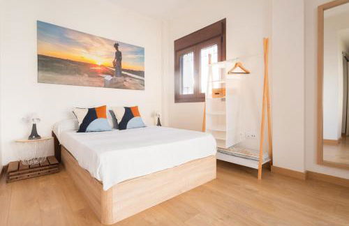 VILLA DE LUJO CLIMATIZADA. PISCINA Y JARDIN PRIVADO - Foto 15