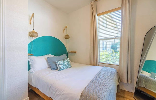 Charming Family 2BR Midtown Reno - Pets Welcome - Photo 3