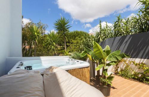 Beach Villa - 16min to Downtown - 30 PPL - Foto 56