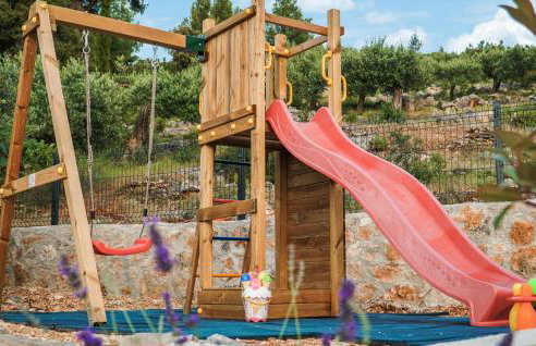 Cozy Home In Postira With Wifi - Photo 20