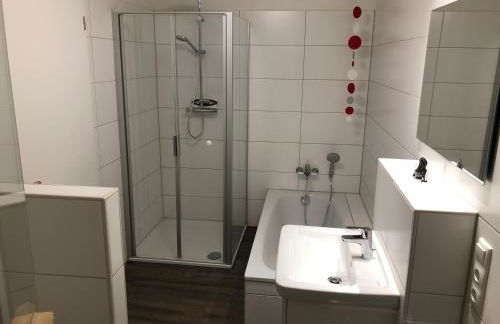 Familienhaus an der Nordsee - Sauna - Kamin - Südterrasse direkt über dem Wasser - Foto 18