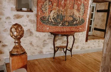 Chateau-une - a Beautiful historic medieval holiday rental. - Foto 35