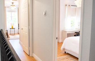 Lux 3 bedroom townhouse 1 block from the beach - Photo 64