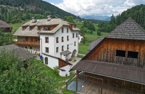 Hofrichter - Photo 1