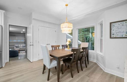 Bluebird Sanctuary w Stunning Sunset Views Sleeps 28 - Foto 23