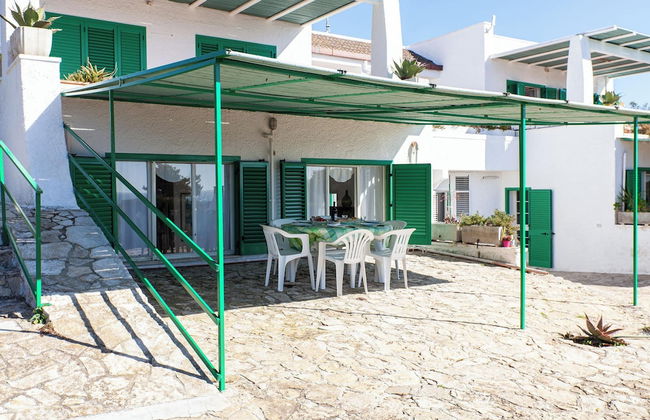 Villa Giorgisa Casale pool sea view - Photo 28