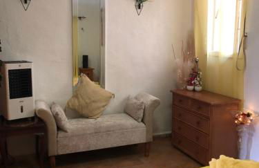 Large 1 bed apartment in the beautiful countryside - Foto 30