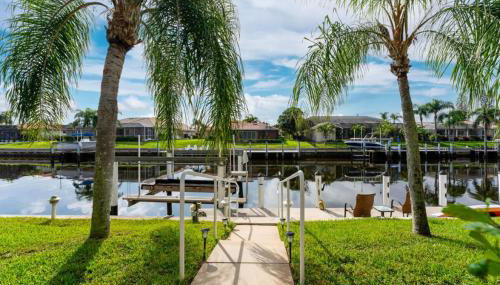 Villa Hibiscus-Waterfront-Free Heated Pool-Dock-Bikes-Other Amenities - Foto 2