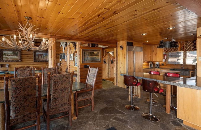 NEW! Elk Refuge Safari Chalet with Teton Views! - Foto 21