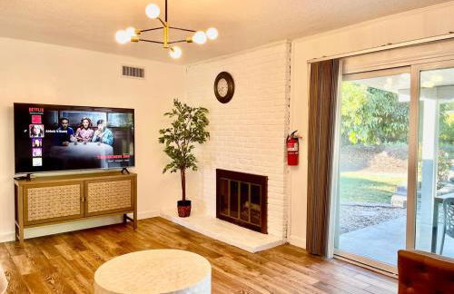 Unique & Spacious house near Disney, Knott, BBQ - Foto 3