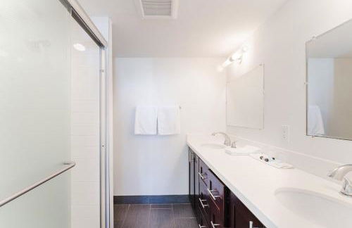 Coastal Escape - Pool - Beach - Foto 39