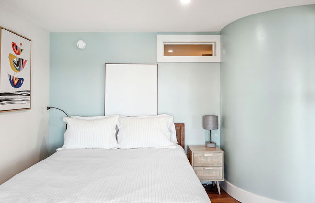 Lakeshore Vermont - Photo 27