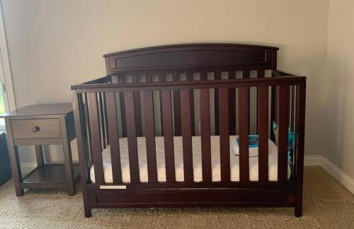 Lakefront view 5 bedroom home with basement - Foto 7