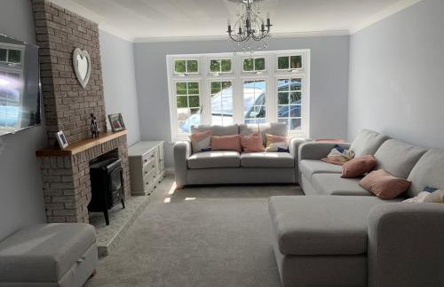 Silverstone - 5 Bed - Sleeps 10 - Foto 3