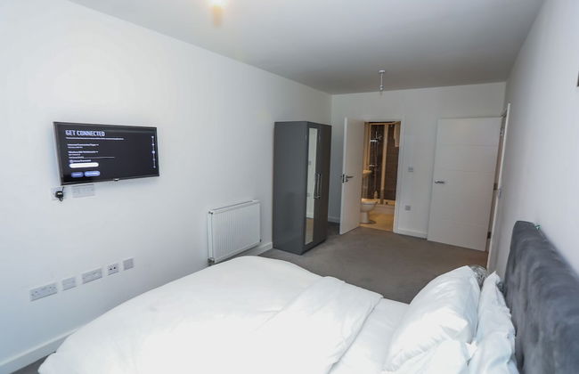 Dreams Apartments 2 Bed - Photo 12