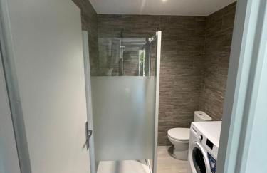 Studio en bas de villa avec piscine proche bord de mer - Foto 5