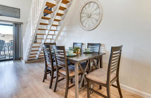 Steps to Lake Conroe! Condo with Balcony and Views - Foto 9