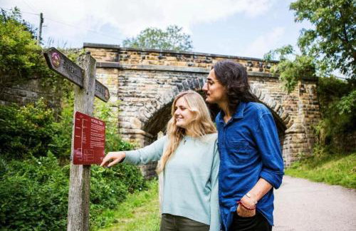 Monsal Trail Apartment B, Bakewell - Photo 15