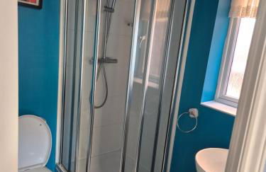 Wrexham Retreat Villa 4 bedrooms, 3 Bath - Foto 12