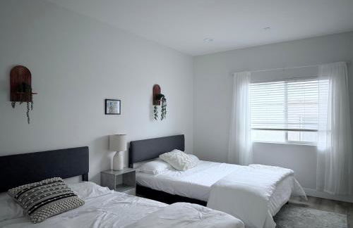 Modern Family Haven - Minutes from Disney Magic-OC - Foto 67