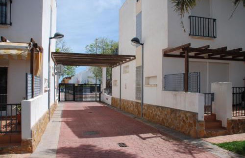 Magnífico Adosado con Piscina en Urb. Palm Beach - Foto 50