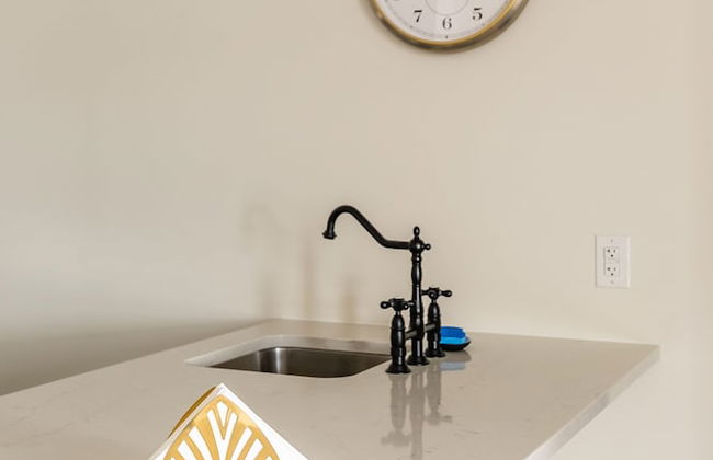 GLOBALSTAY. Luxury Rideau Apartments - Photo 52