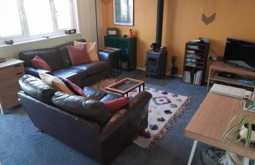 2bed Cabin w/ Parking Near Snowdonia National Park - Photo 51