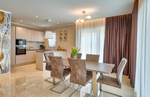 Villa with private pool, garden and seaview for max 11 Pers near Labin 5207-1 - Foto 18