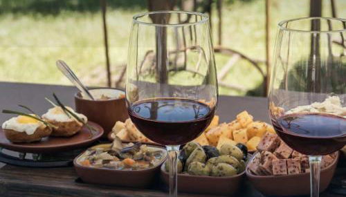 The Woodland Escape with Concierge Services - New Listing - Foto 4