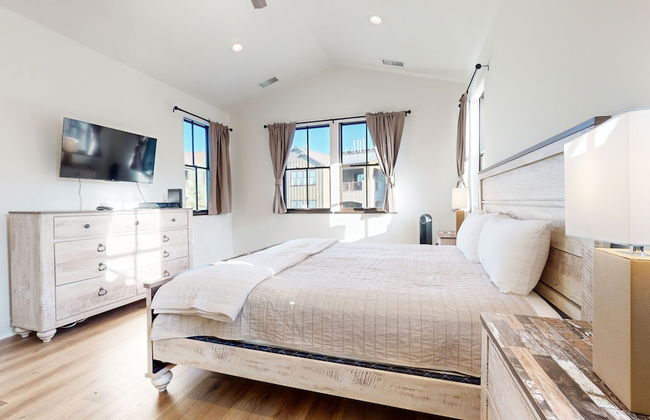 An Adventure of a Lifetime- 3 Bdr, 5 Min to Skiing - Foto 16