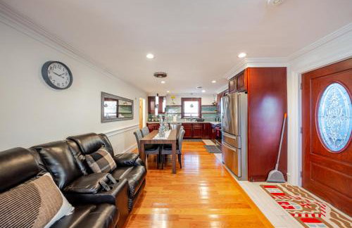 383 - 3BR Quincy - Chic House near Adams Park - Foto 7