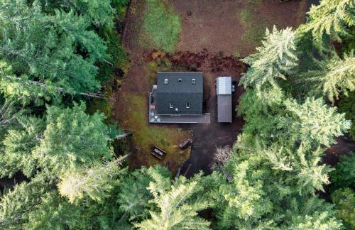 The Harold, Forested retreat with firepit - Foto 28