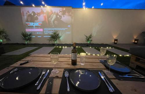 Full House, Jacuzzi, Netflix, 8 pers, free Parking 10' Colmar - Foto 15