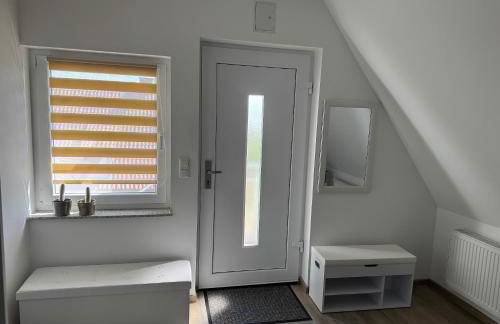 Dachgeschosswohnung Benther Berg, Contactless Check-in, free parking, Vollsaniert und Renoviert 2025 - Foto 15