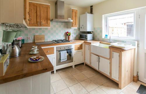 Charming terraced cottage close to Alton Towers - Foto 7