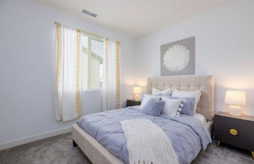 Near Coachella and Stagecoach Palm Springs , PGA resort Villa ,Golf, community pool, gym - Photo 21