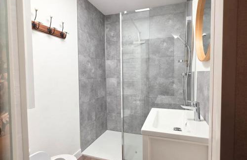 Le Pavillon, Maison Au Calme, Central et Confort - Foto 26