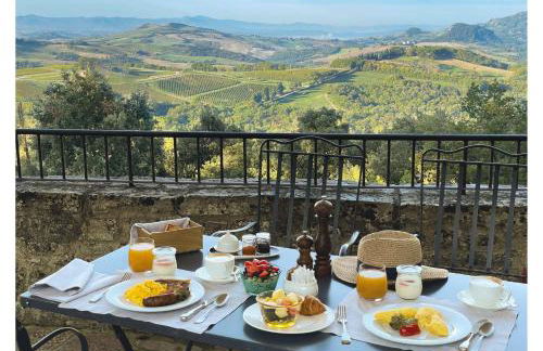 Borgo Pignano Volterra Tuscany - Photo 12