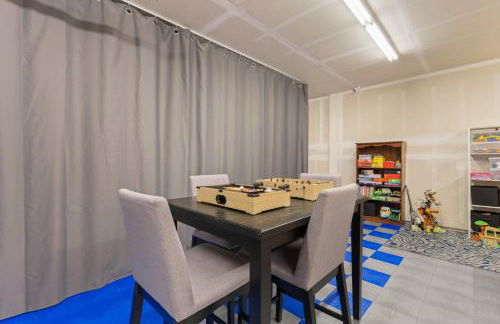 The Explorer! Extra Game Room, Fire pit Sleeps 10! - Foto 36