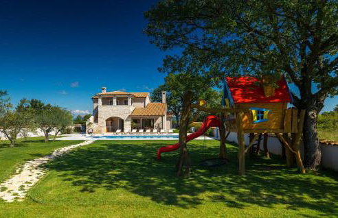 Villa Campi for 10 persons near Pula with large garden, private golf and tennis court, kids playground & wellness area - Foto 58