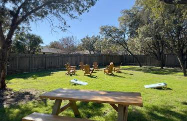 Spacious Family Gem, Close to Lake, Hot Tub - Foto 12