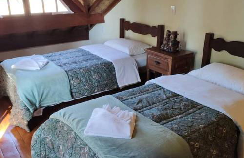 Casa chalet, Centro, vaga 2 carros, alto padrão - Foto 7