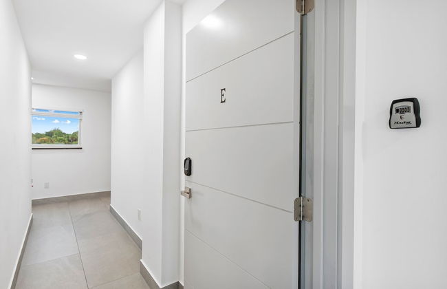 Unique Retreat - Unit E: Rustic 3rd-floor Hideaway - Foto 6