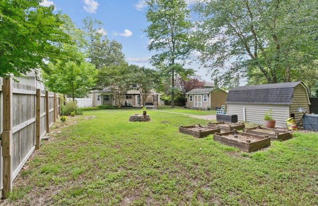 Enchanted Forest - 4 2 30 day pet Friendly - Photo 42