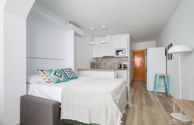 Navy Be my Guest Castelldefels - Foto 8